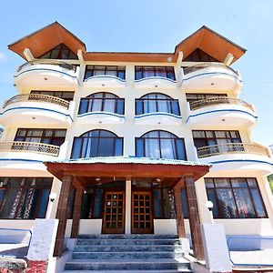 Oyo 12506 Zara Resorts And Hotels